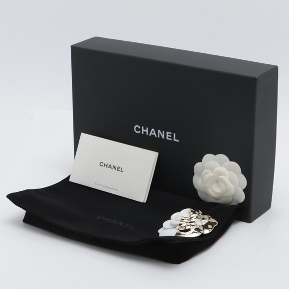 Chanel Matelasse Caviar Chain wallet, gold metal fittings - Picture 3 of 16